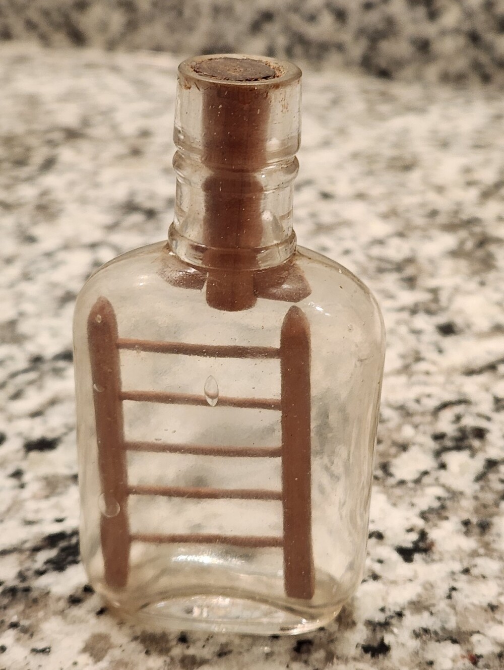 ANTIQUE ESTATE HAND BLOWN CLEAR GLASS HALF PINT BOTTLE W/ ENCASED WOODEN LADDER